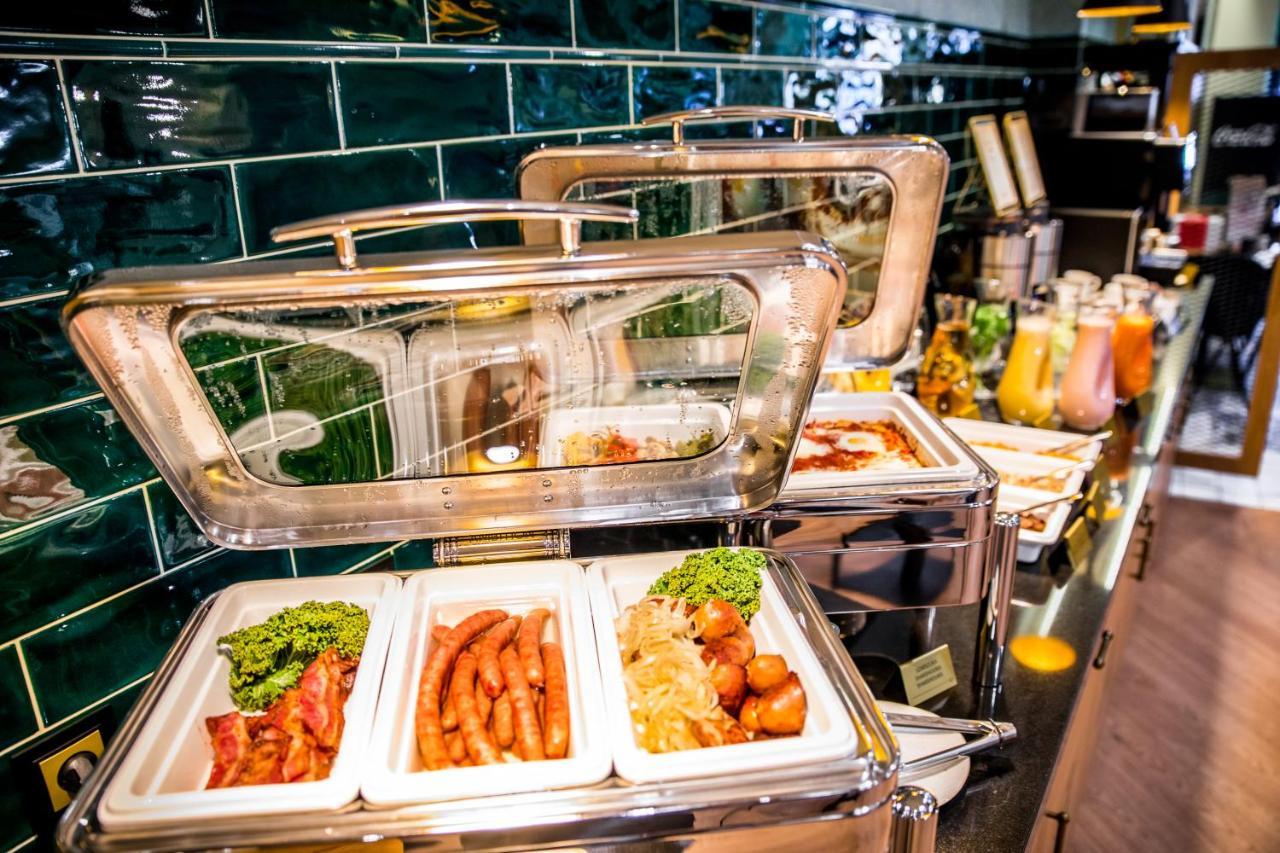 Hotel Diament Plaza Катовице Екстериор снимка