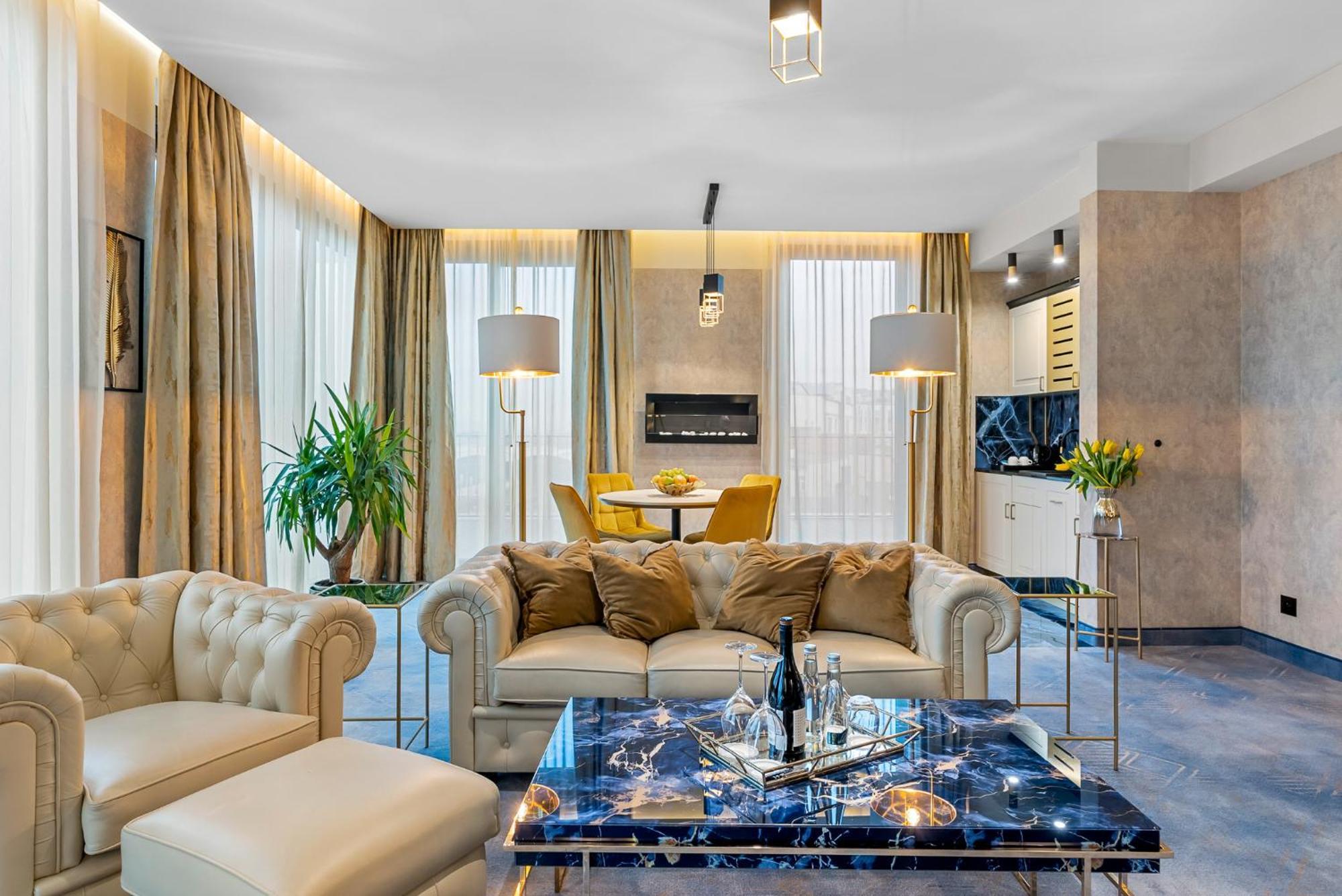 Hotel Diament Plaza Катовице Екстериор снимка