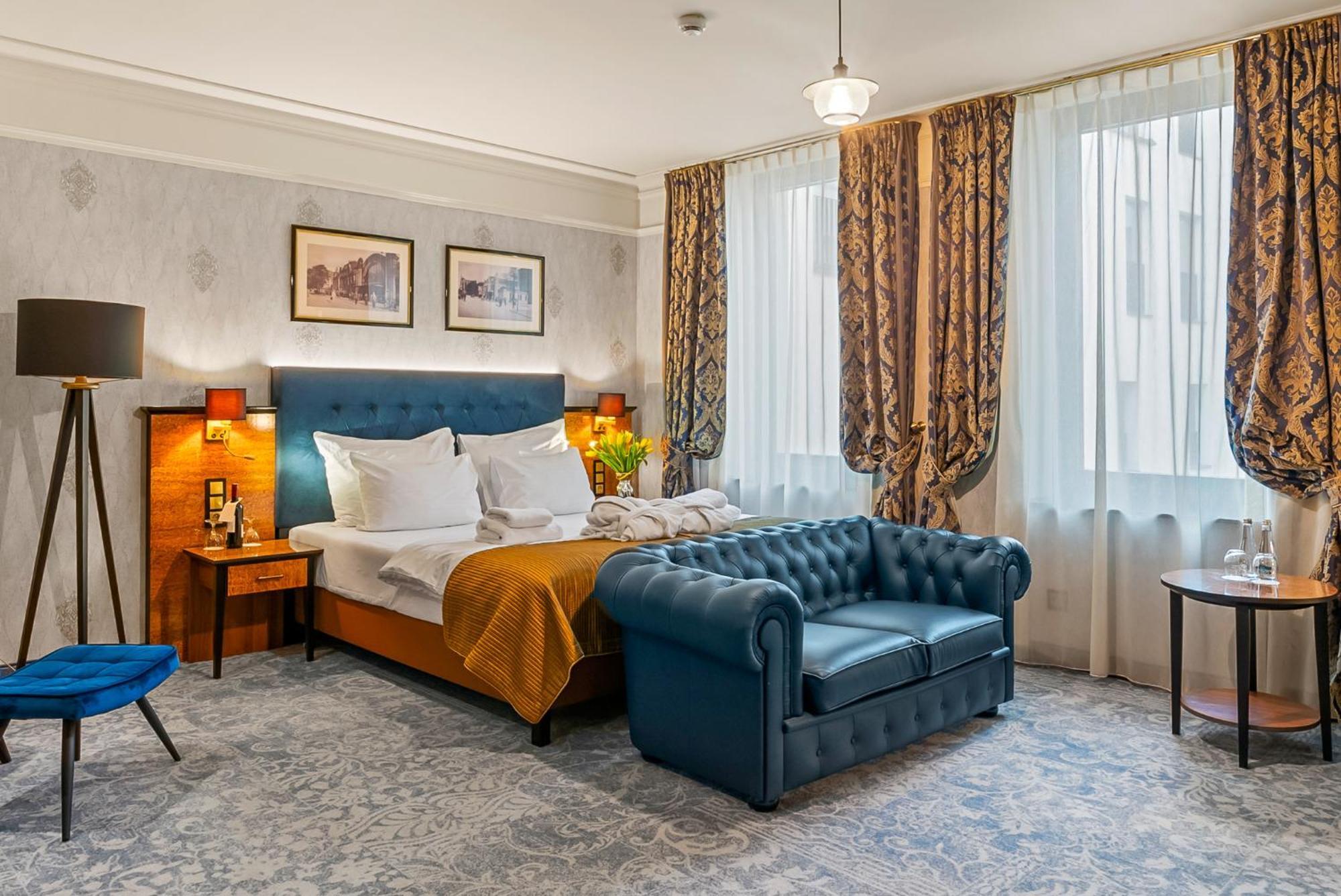 Hotel Diament Plaza Катовице Екстериор снимка